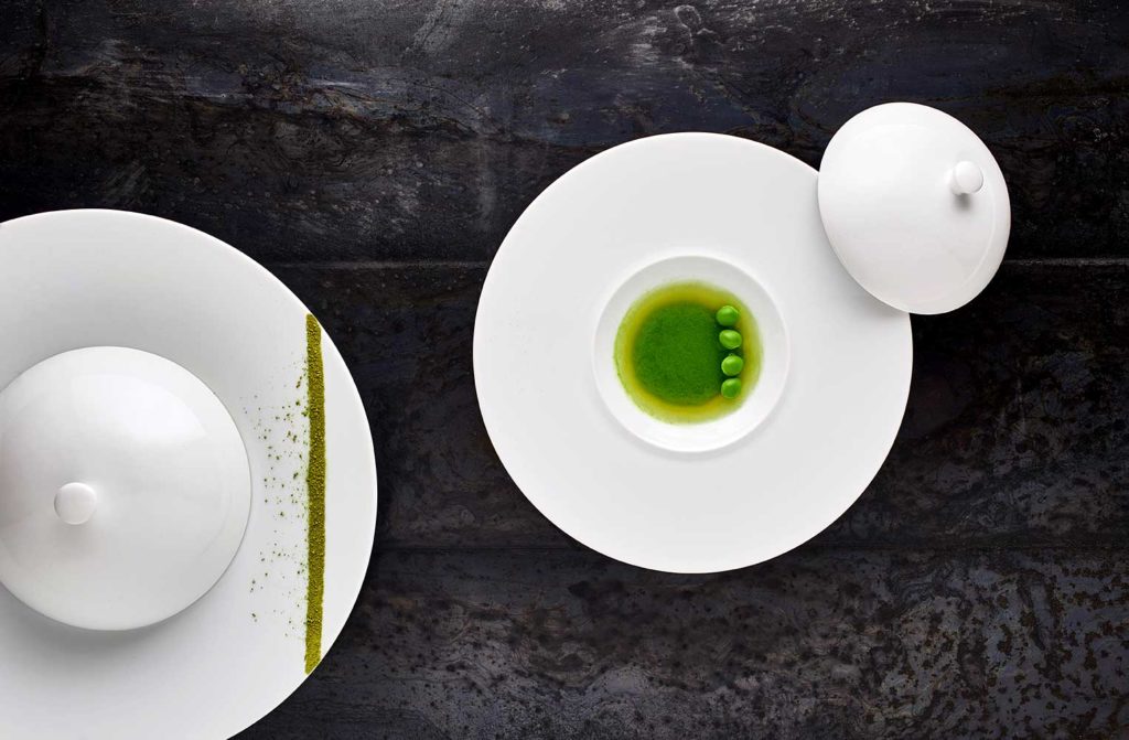 ASSIETTE-PORCELAINE-PETIT-POIS-CHERRYSTONE-PHOTOGRAPHIE-CULINAIRE