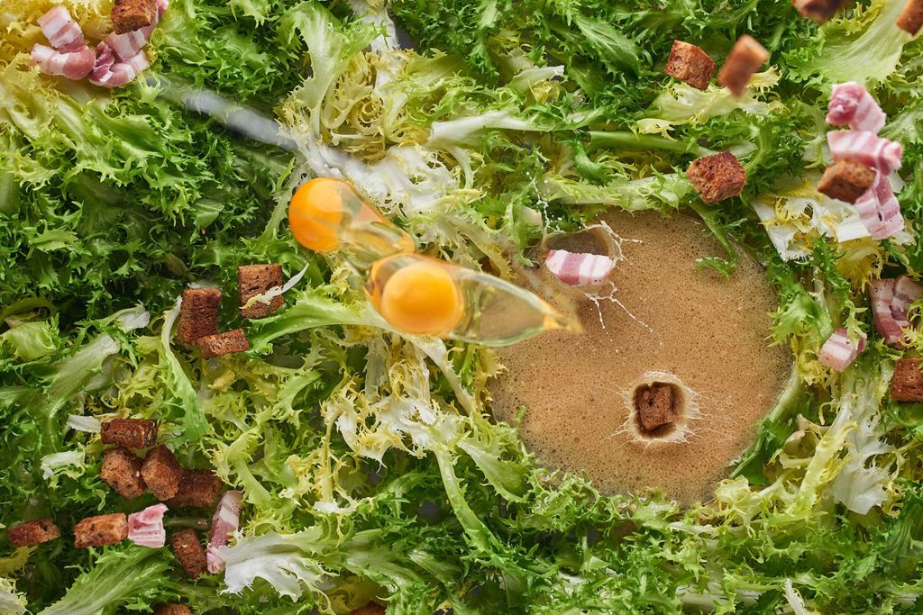 CHERRYSTONE-LYONNAISERIES-SALADE-LYONNAISE-PHOTOGRAPHIE-CULINAIRE