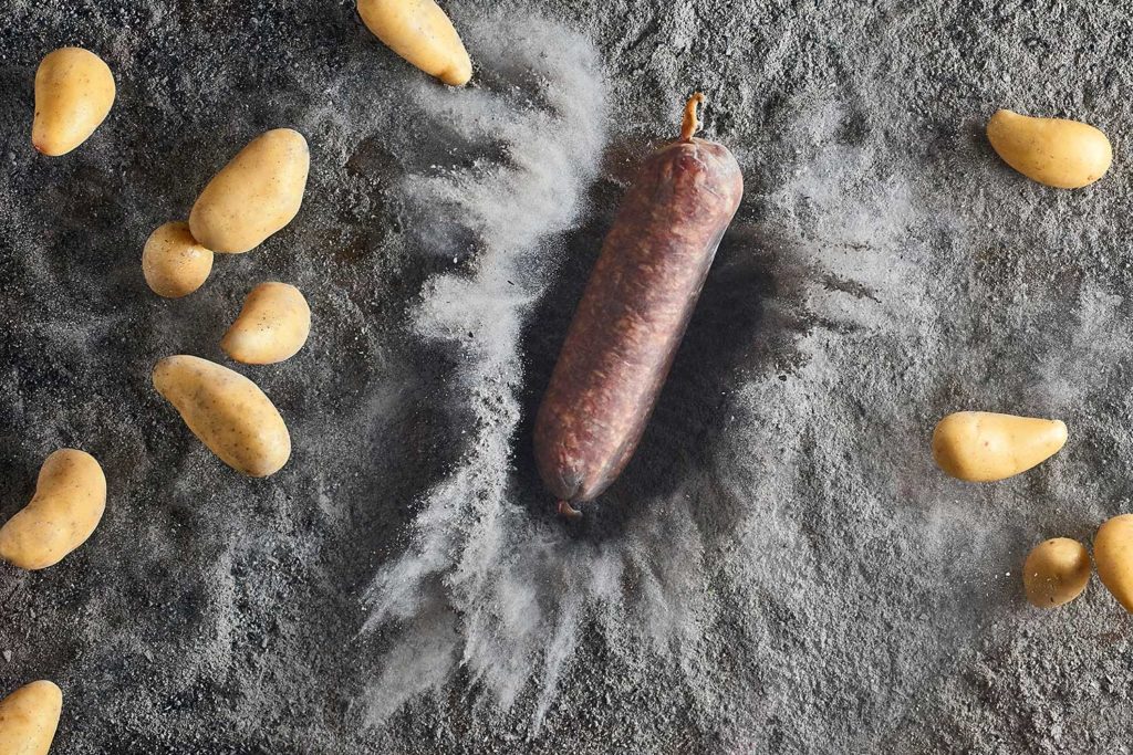 CHERRYSTONE-LYONNAISERIES-SAUCISSON-CENDRE-PHOTOGRAPHIE-CULINAIRE