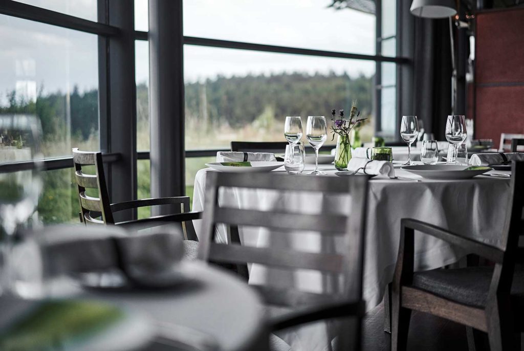 MARCON-RESTAURANT-TABLE-HOTE-VERDURE-CHERRYSTONE-PHOTOGRAPHIE-CULINAIRE